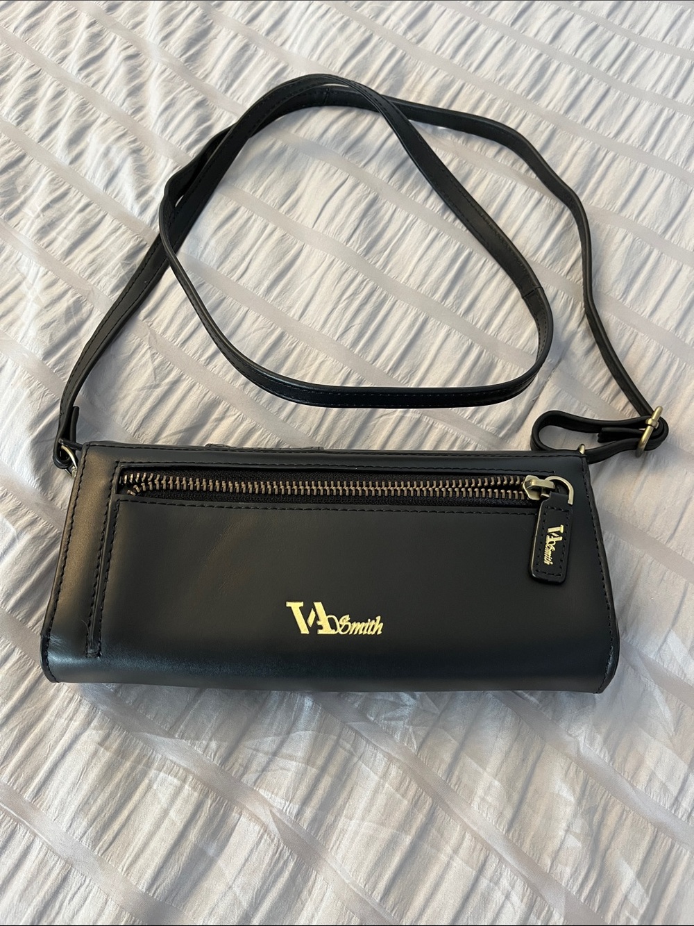 SMITH Black Crossbody Bag with Gold Hardware